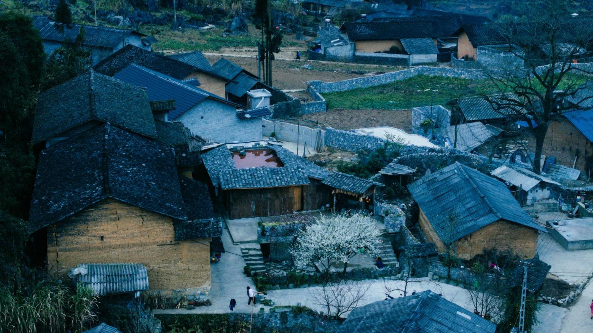 Nha Co Lao Xa Homestay Hmong & Bungalow Air Conditioner Dong Van  Luaran gambar