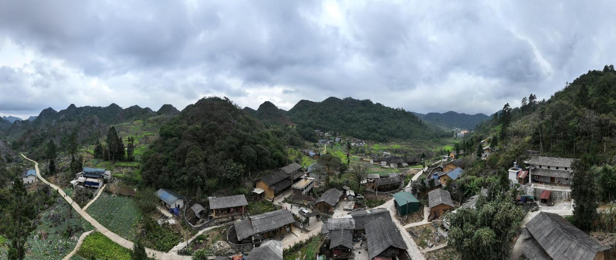 Nha Co Lao Xa Homestay Hmong & Bungalow Air Conditioner Dong Van  Luaran gambar