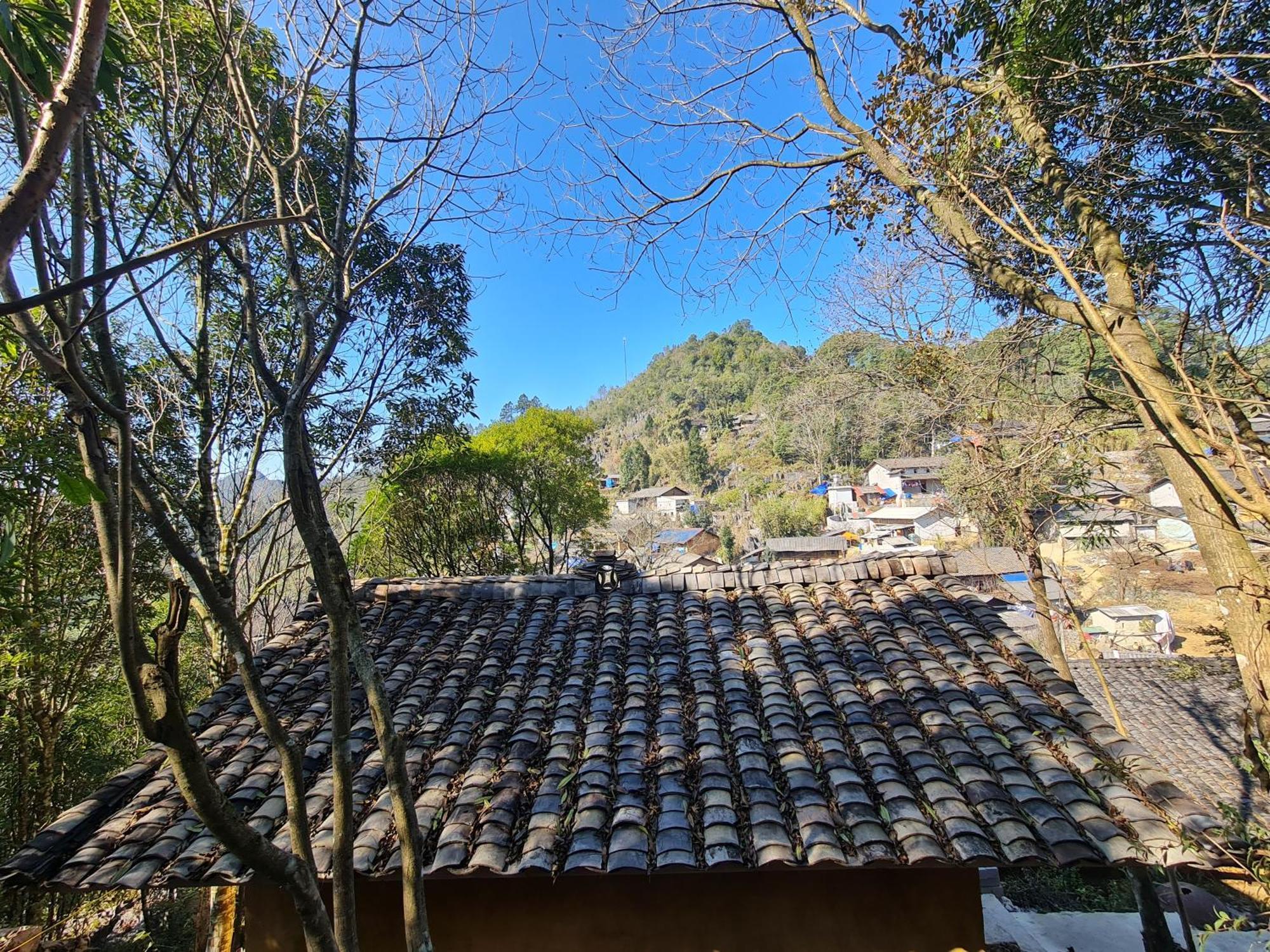 Nha Co Lao Xa Homestay Hmong & Bungalow Air Conditioner Dong Van  Luaran gambar