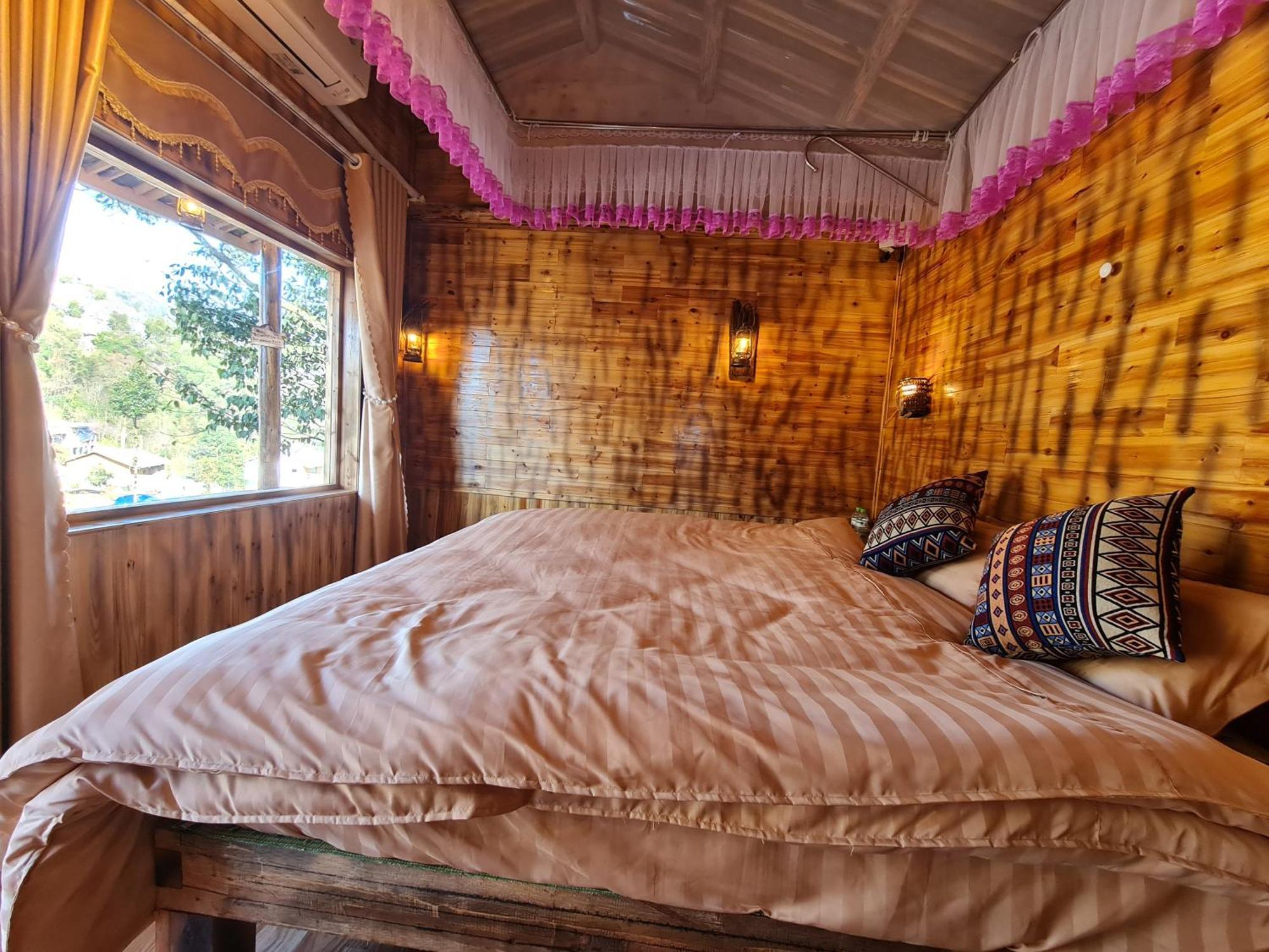 Nha Co Lao Xa Homestay Hmong & Bungalow Air Conditioner Dong Van  Luaran gambar